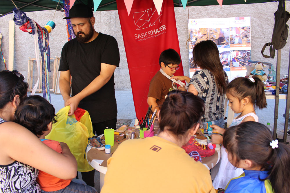 Participamos en la Feria de oficios, artesanía y diseño de Matta Sur